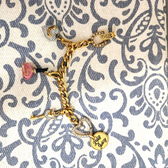 Juicy Couture Vintage Charm Bracelet Pink Nail Polish, Heart ,Key and Necklace - Picture 2 of 6